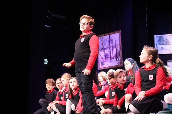 Auftritt Kinderchor Theater Bonn